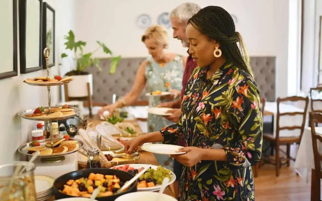 Khách Sạn Queen Of Heart