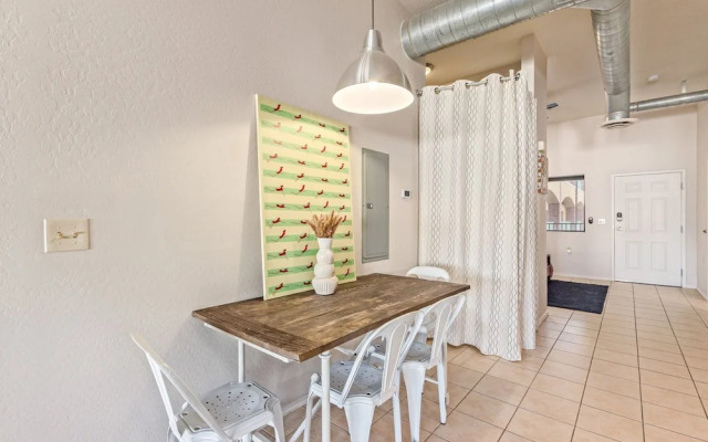 Stunning Phoenix Prime Urban Living