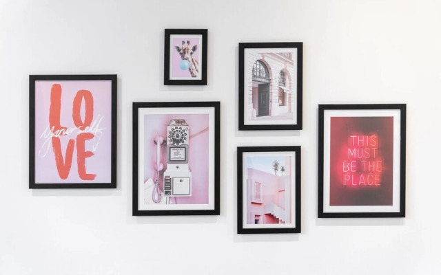 Deluxe 1 Bedroom Stylish Apartment - City Centre