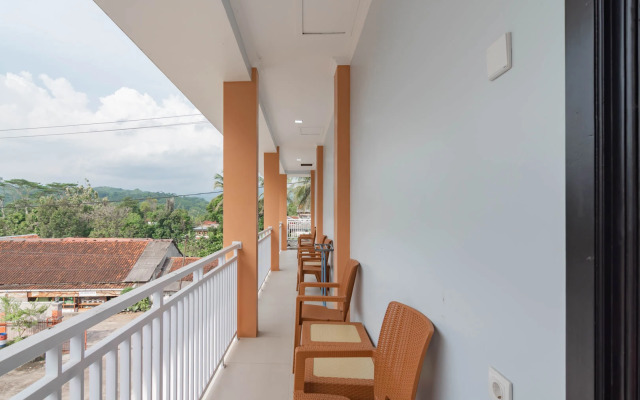 RedDoorz Syariah @ Tanggeung