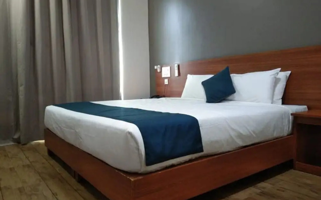 SilverKey Executive Stays 20018 D Square OMR