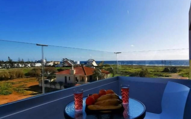 Nissi Adonis Suites