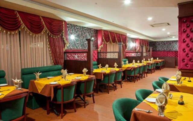 Madathil Regency Hotel