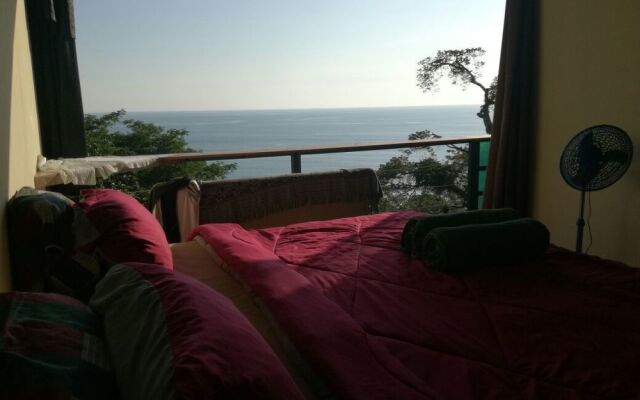 Ranchos Remo Lodge