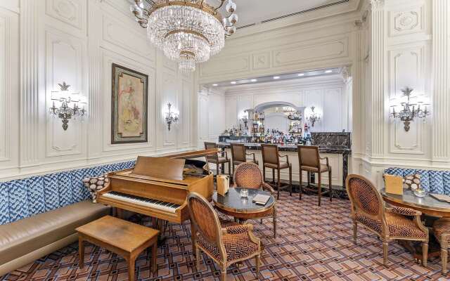 Westgate Hotel