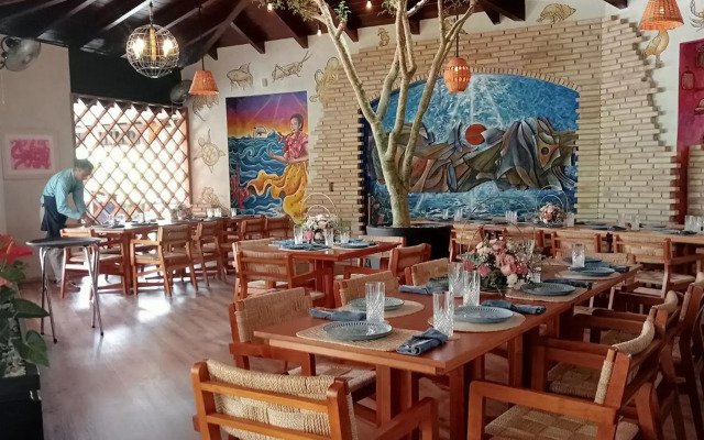 Casa de Adobe Gallery & Luxury Boutique