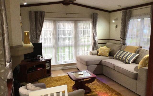 Beautiful 2-bed Holiday Home nr Kynance Cove