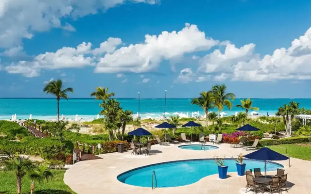 Great two-bedroom apartment Grace Bay