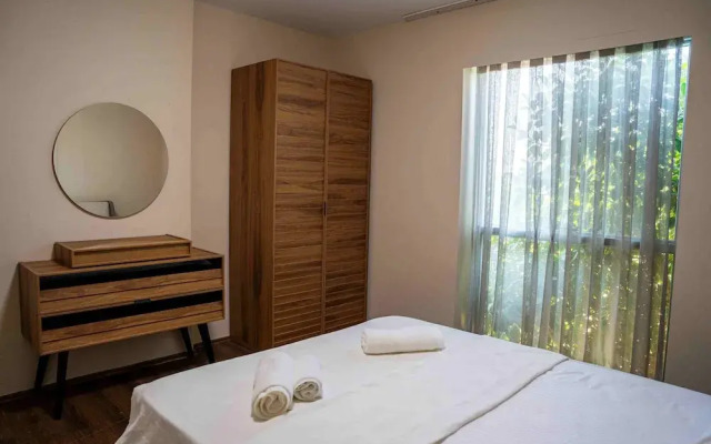 Lara Breeze Homes Hotel