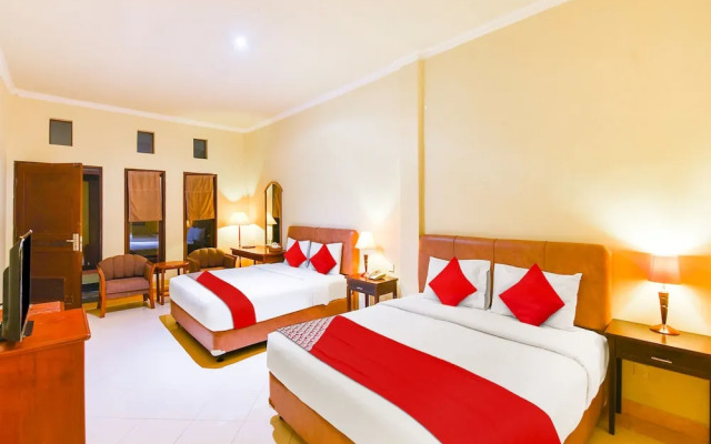 Super OYO Townhouse Oak Maxi Hotel Legian