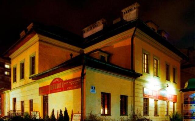 hotelImage