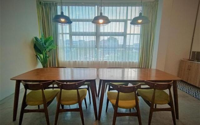 MWV Suite Room (MUAR)