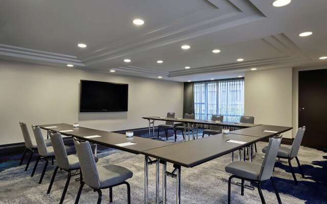 Hotel 1000, LXR Hotels & Resorts