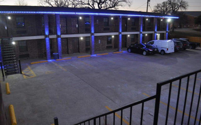 Trinity Suites Downtown Dallas