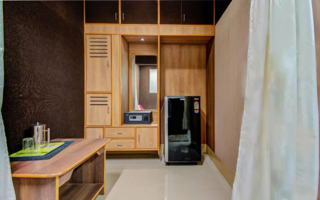 OYO 1327 Inchara Hotel