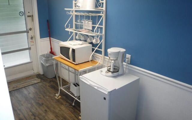 Waterside Inn on the Beach