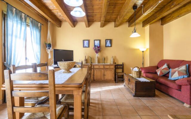 House Angelita Olocau del Rey 13406