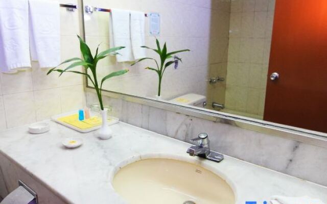 Overseas Chinese Hotel