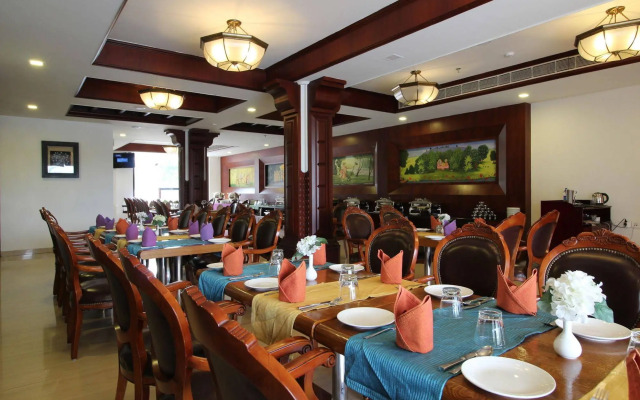 Lake Palace Hotel Trivandrum