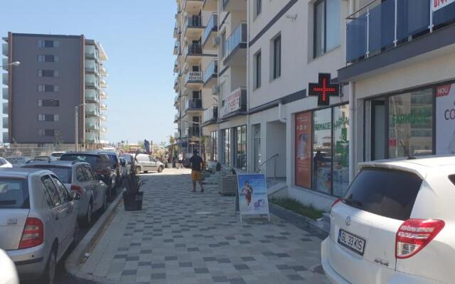 Belle Sea View Apartment Mamaia