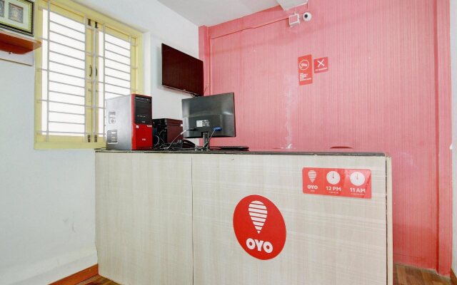 OYO 6732 Dheeran Residency