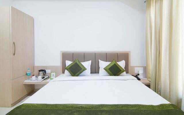 Treebo Avadh Residency