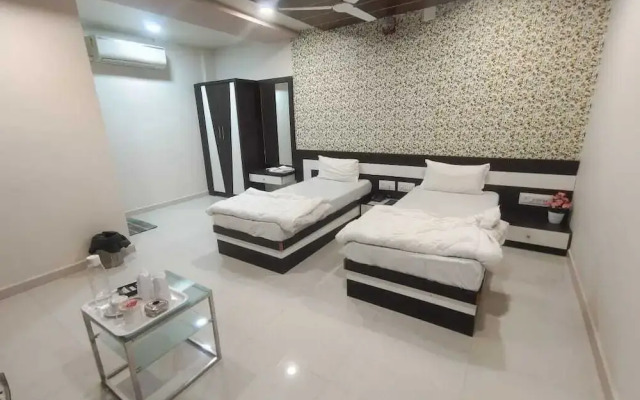 Hotel Tulsi Inn