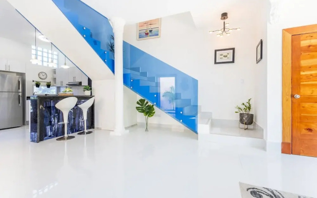 New Stylish 3BR Villa With Private Pool Terrace