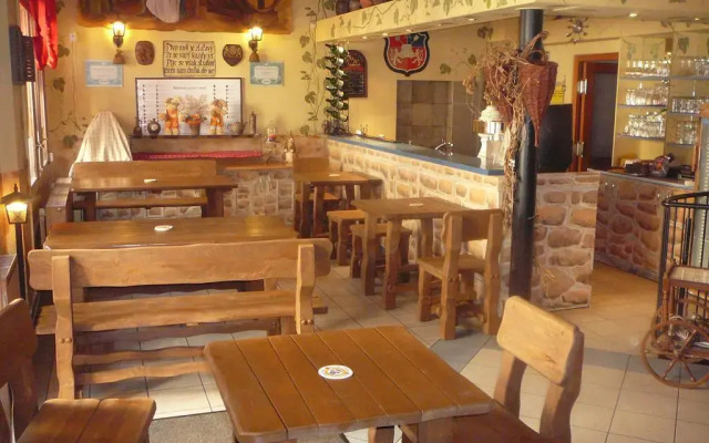 Victor Pivovar Hotel