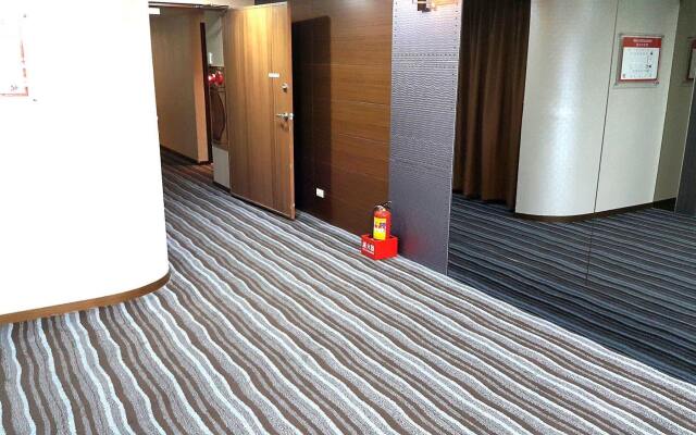 King Regency Hotel