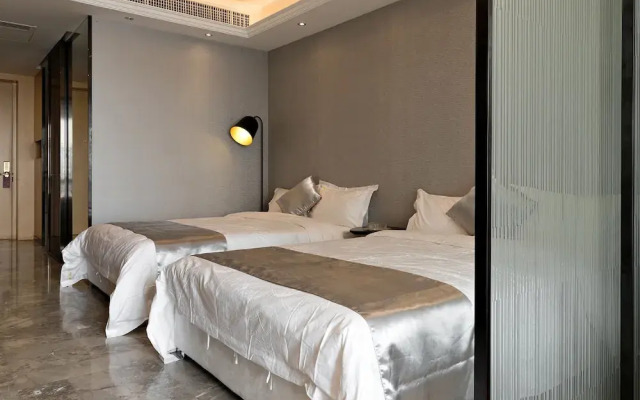 Pengman International Apartment Hotel