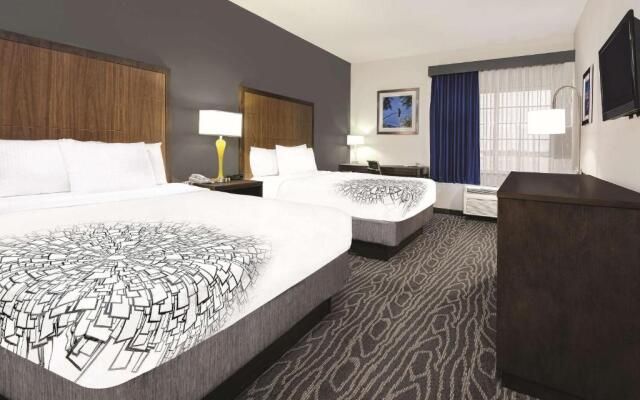La Quinta by Wyndham Mercedes