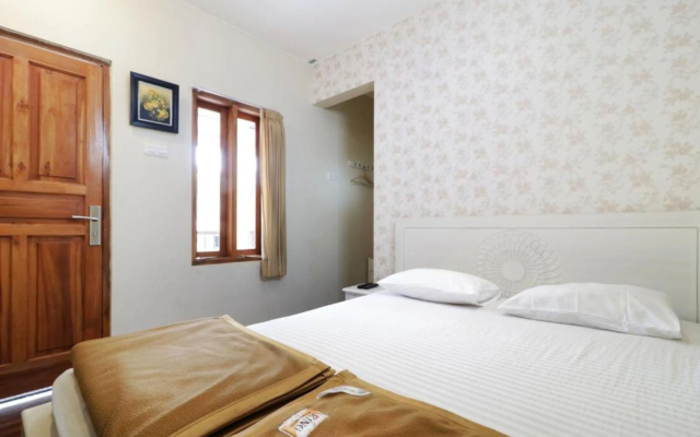 Jayagiri Guesthouse By Belgareti