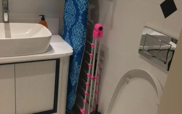 Studio Flat-One Room in lux residence near Taksim-Beyoglu