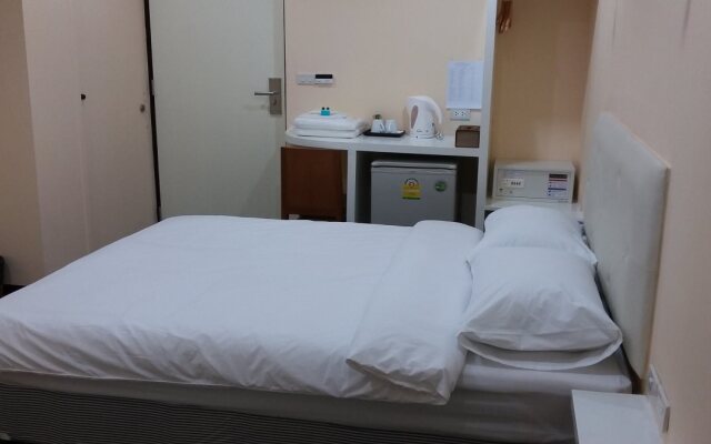 V Place Silom