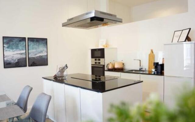 FIRST SELLIN Appartement 6