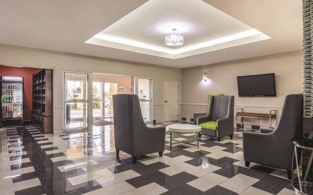 La Quinta Inn & Suites by Wyndham Prattville