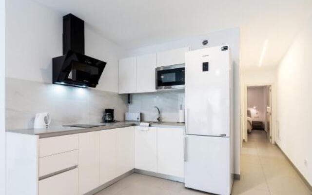 VV LOYANT CANTERAS "by henrypole home"