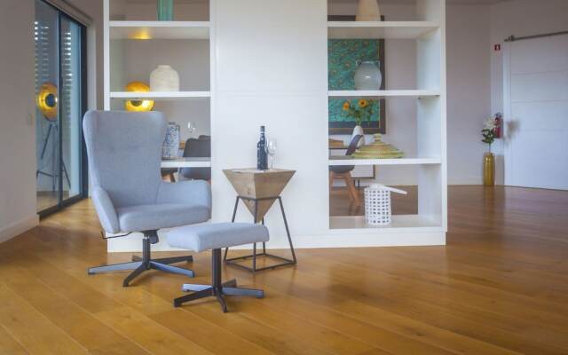 Parkside Marina Vista by MHM