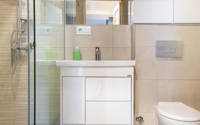 Stay Inn on Eznik Kokhbatsi Street 16