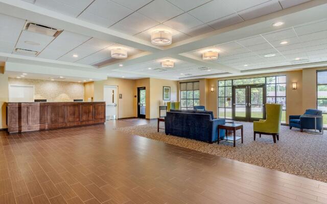 Comfort Inn & Suites Florence Center Area