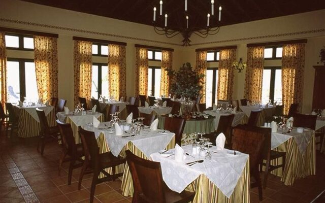 El Paso Hotel Suite
