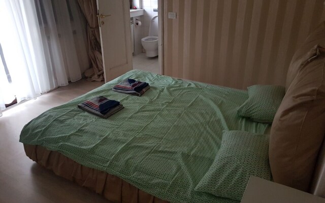 Accomodation by Cami