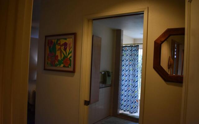 Nona Lani Cottages