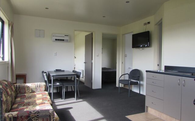 Dunedin Holiday Park & Motels