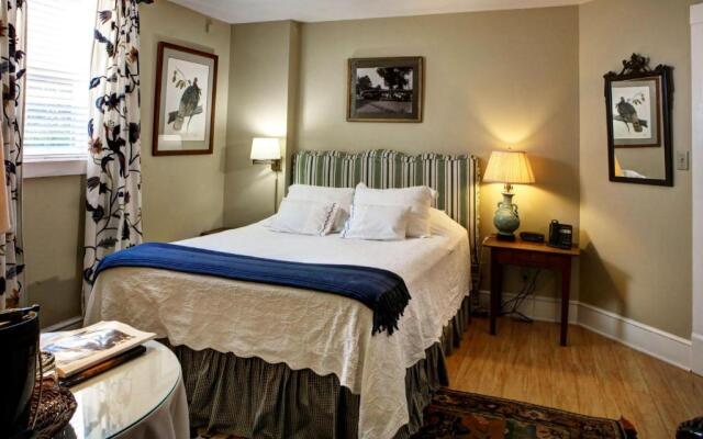 200 South Street Inn