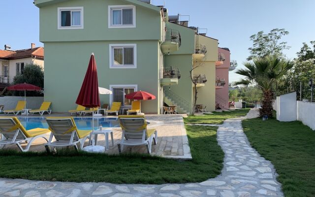 Infinity Lilly Apartments