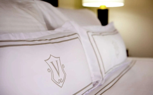 The Virginian Lynchburg Curio Collection By Hilton