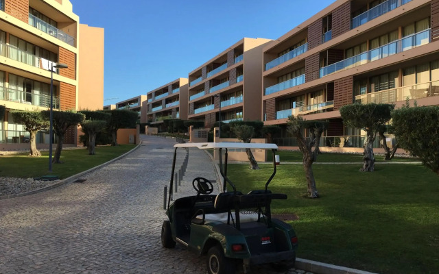 Salgados Vila das Lagoas