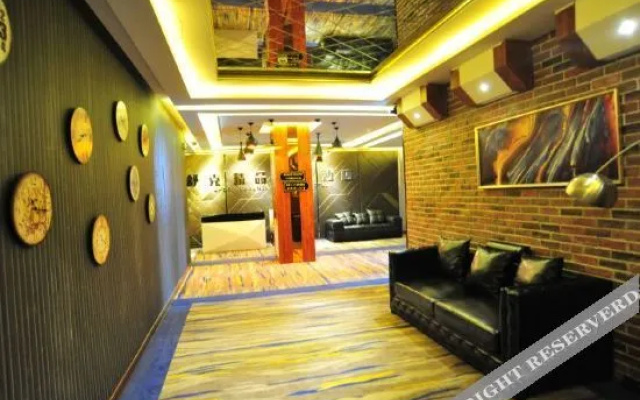 Silver Shuke Boutique Theme Hotel
